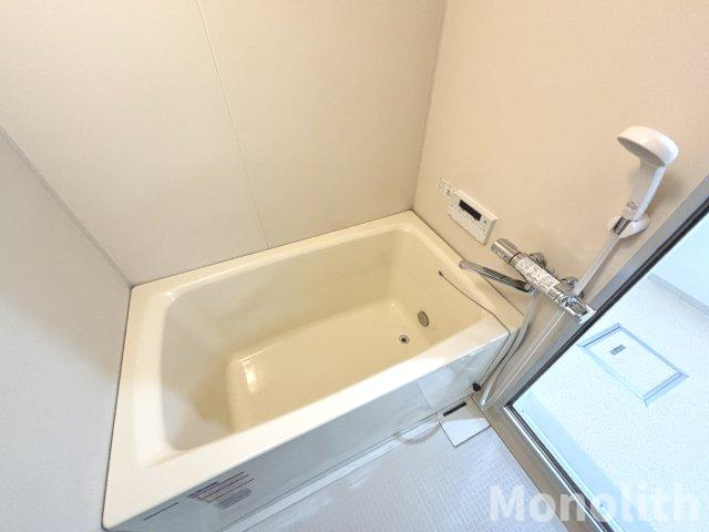 フレール鶴山台98号棟の浴室