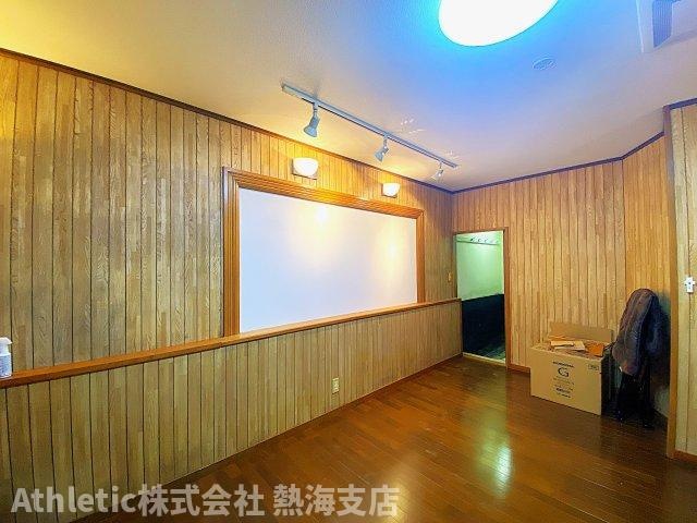 宇佐美みのりの村別荘地 戸建の収納