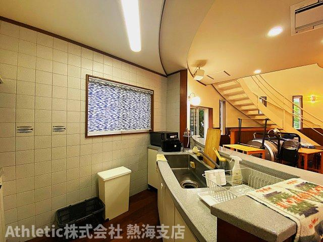 宇佐美みのりの村別荘地 戸建のキッチン