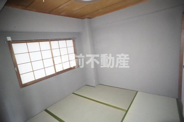湯島ハイタウンＢ棟の寝室