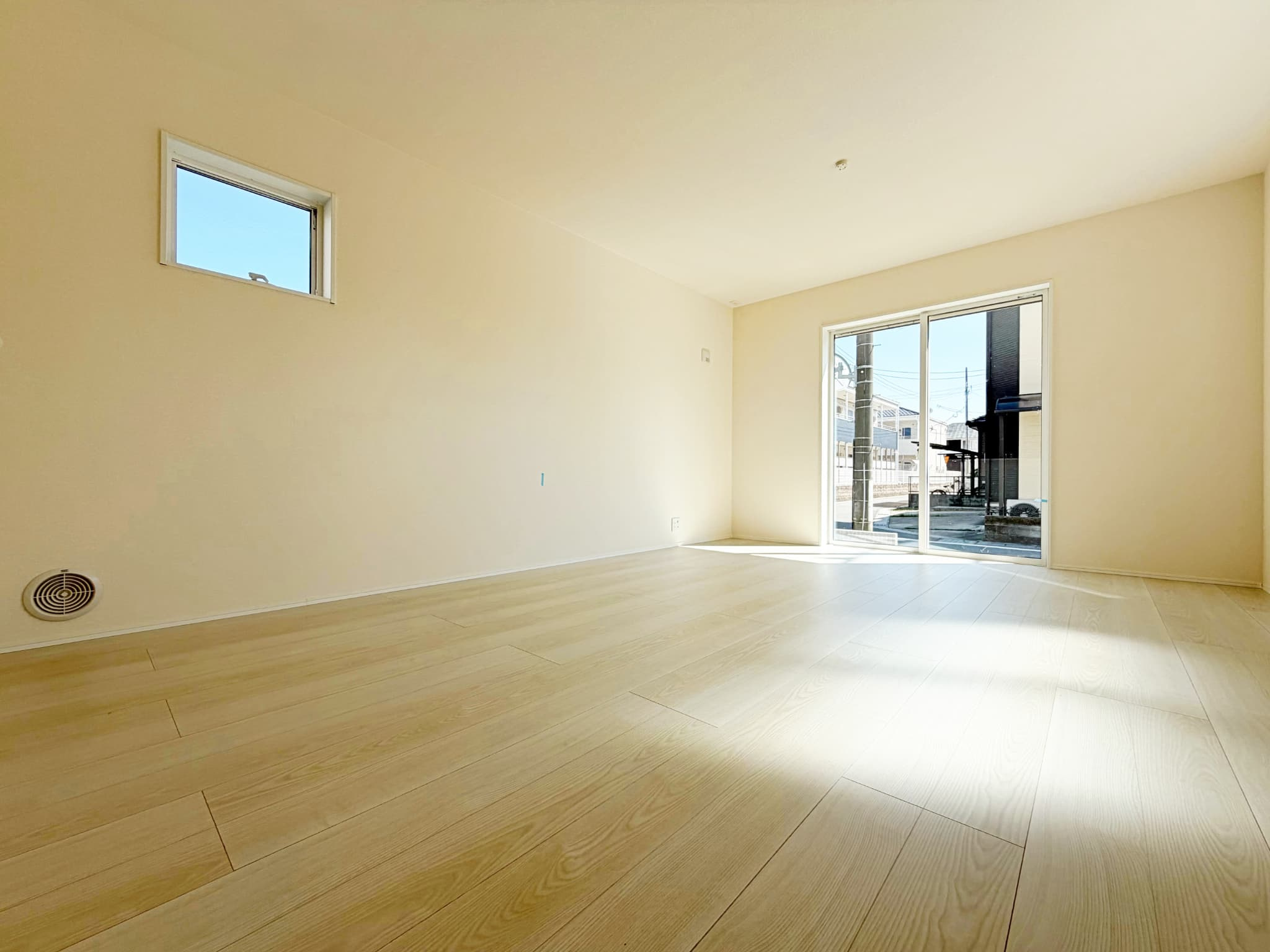 リーブルガーデン　刈谷市井ヶ谷町井田の居間・リビング|家族が自然と集まる広々としたリビング。お子様の成長を見守りながら過ごせます。									
									