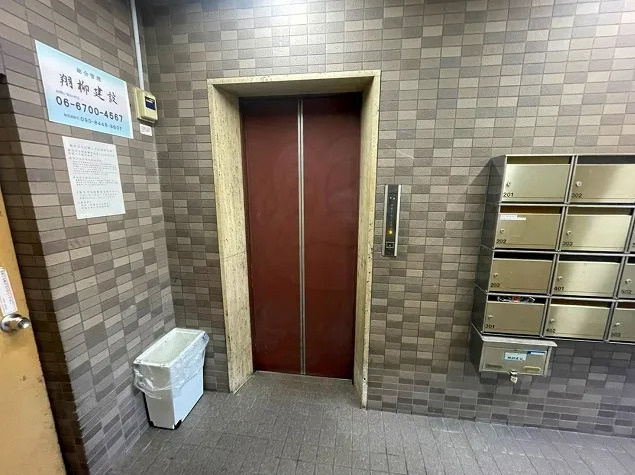 森の宮光栄マンションのエントランス
