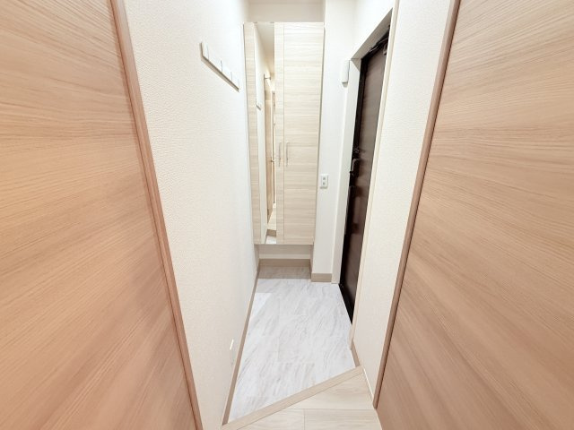 ASHA NOORの玄関