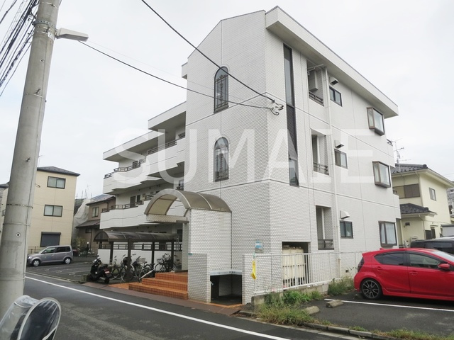 ラインアップ新堀の外観|閑静な住宅地にあるマンションです。