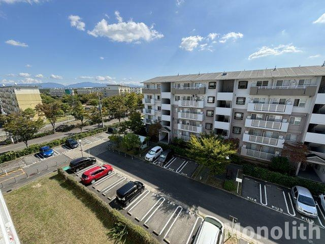 和泉市鶴山台３丁目の賃貸マンションの展望