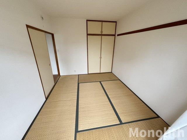 和泉市鶴山台３丁目の賃貸マンションの内装