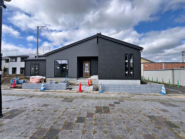 モデルハウス　郡山市日和田町字南原　日和田小・日和田中の外観|平屋建てのモデルハウスです！