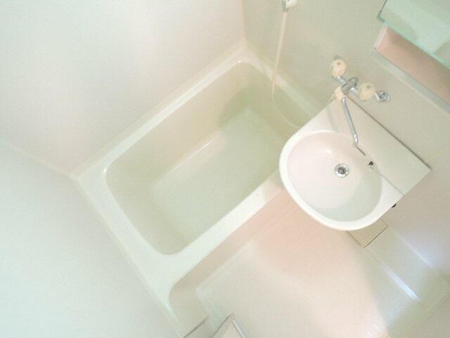 内藤ビルの浴室