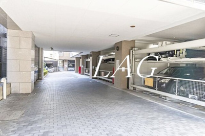 【駐車場】 | グランスイート明石町 | 駐車場です。