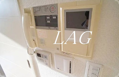 【設備】 | グランスイート明石町 | モニター付きインターホンです。