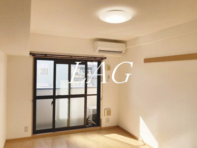 【居間・リビング】 | ＬＥＯ伍拾伍番館 | 洋室のお部屋です。