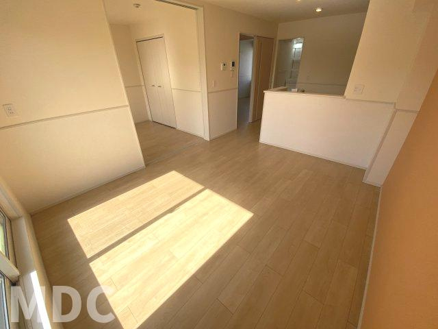 徳島市北沖洲４丁目のアパートの居間・リビング
