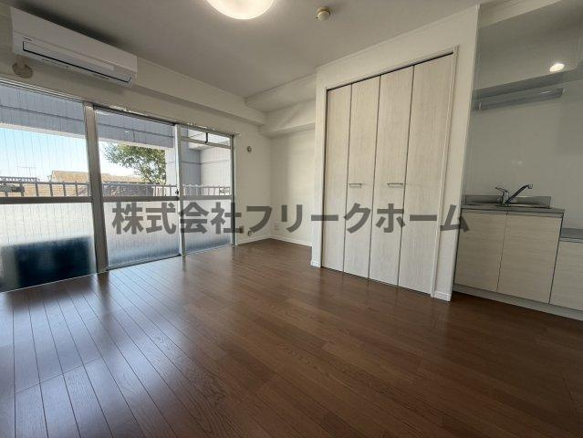 武蔵野市境南町２丁目の賃貸マンションの寝室