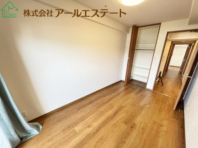 アルファステイツ姫路本町　　　JR「姫路駅」徒歩9分の洋室
