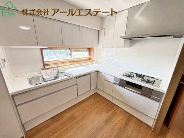 アルファステイツ姫路本町　　　JR「姫路駅」徒歩9分のキッチン