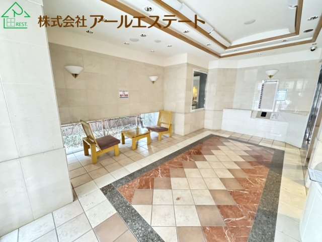アルファステイツ姫路本町　　　JR「姫路駅」徒歩9分のエントランス
