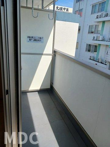 徳島市山城西４丁目の賃貸マンションのバルコニー