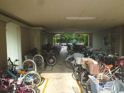 【駐輪場】 | コトーハイツ伏見稲荷B棟