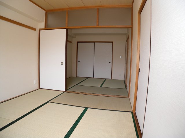 王塚東シティコートの和室|王塚東シティコート