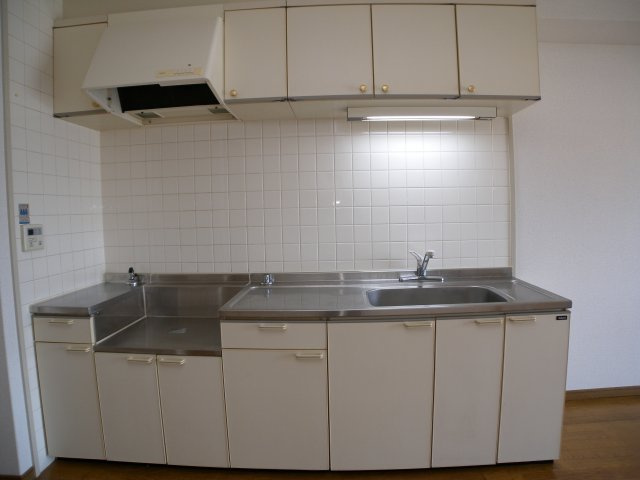 王塚東シティコートのキッチン|王塚東シティコート