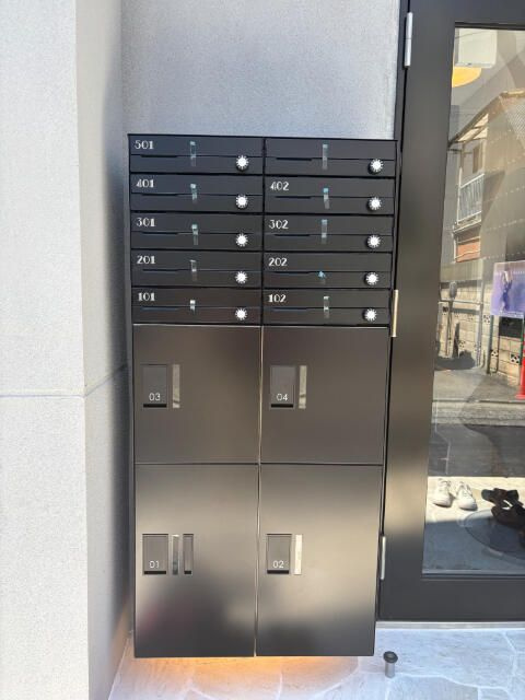 Ｌｏｔｕｓ学芸大学のエントランス