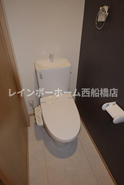 グランラシュレ薬園台のトイレ