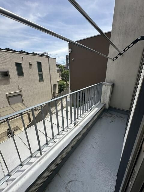 池尻４丁目テラスハウスのバルコニー