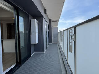 ブランズタワー御堂筋本町のバルコニー
