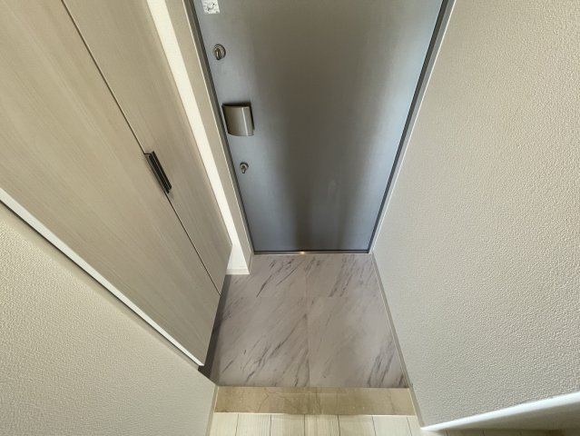 スワンズシティ神戸ウエストの玄関