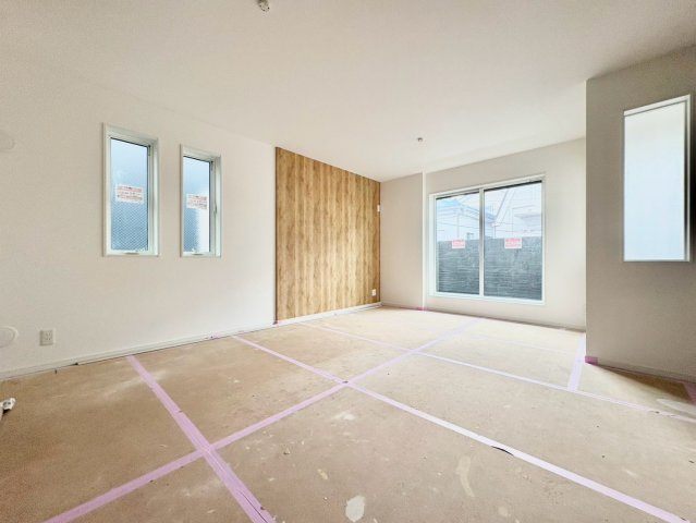 大田区西蒲田1丁目　新築戸建の居間・リビング|2026.08.30撮影

現地ご見学希望・資料請求などお気軽にお問い合わせ下さい！
03-5990-5201