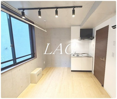 【居間・リビング】 | ＣＯＣＯＦＬＡＴ北千住Ｎｏｒｔｈ | 洋室のお部屋です。