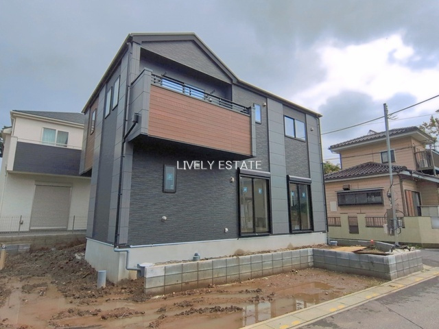 草加市新里町 新築分譲住宅