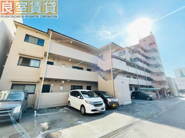 【駐車場】 | ファミール元柴田東町