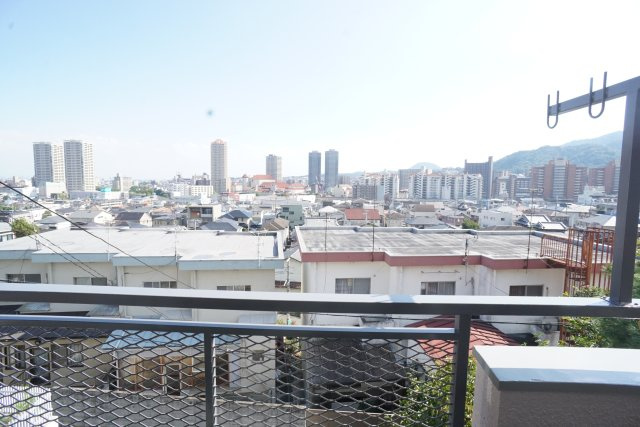 御殿山2丁目貸家の展望