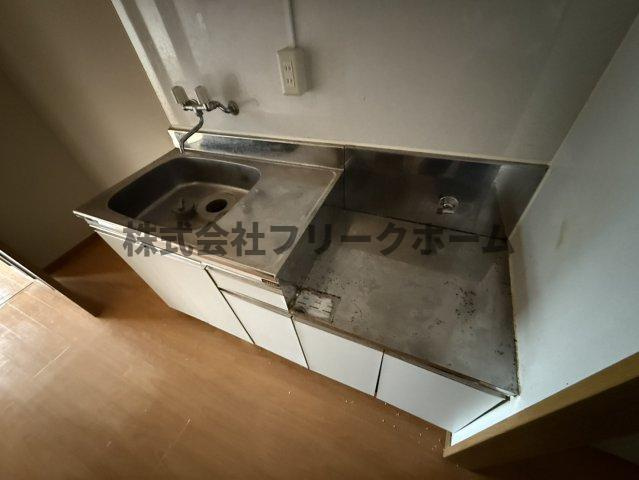 小金井市梶野町２丁目のアパートのキッチン