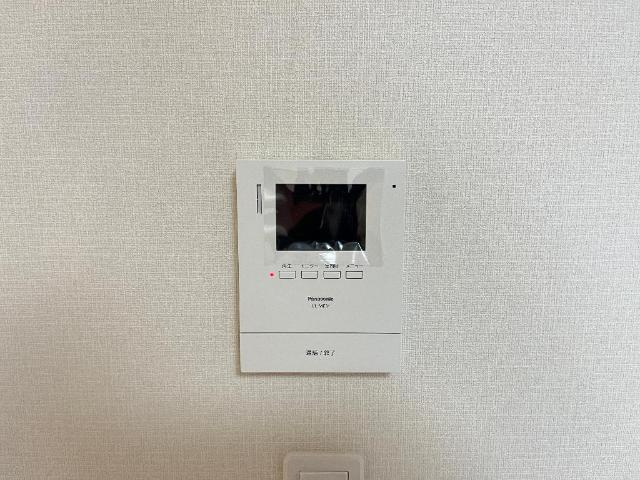 栗森2丁目新築アパートの内装|カメラ付インターホン（イメージ）