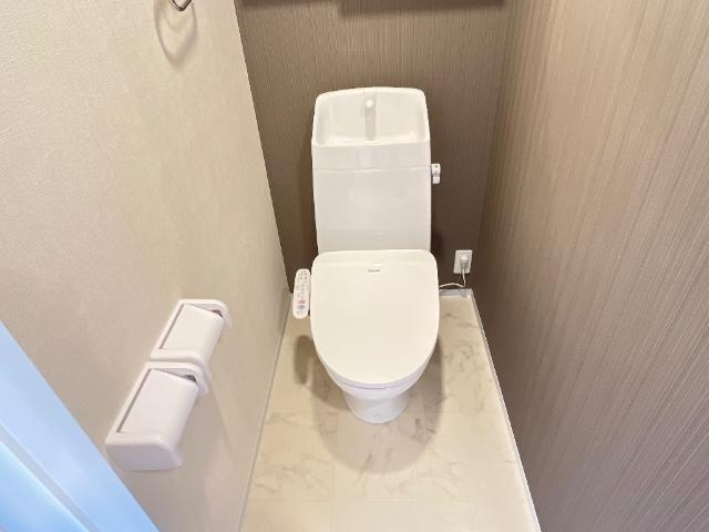仮称）新宮町湊新築アパートのトイレ|シャワー付トイレ（イメージ）