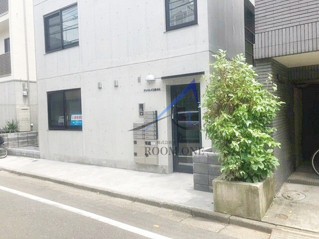 アンソレイエ西小山のエントランス|エントランスです。