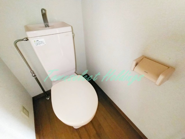 横浜市戸塚区吉田町の賃貸マンションのトイレ