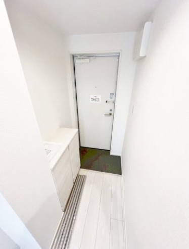カインドネス東村山の玄関