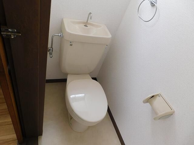 タカミ荘のトイレ