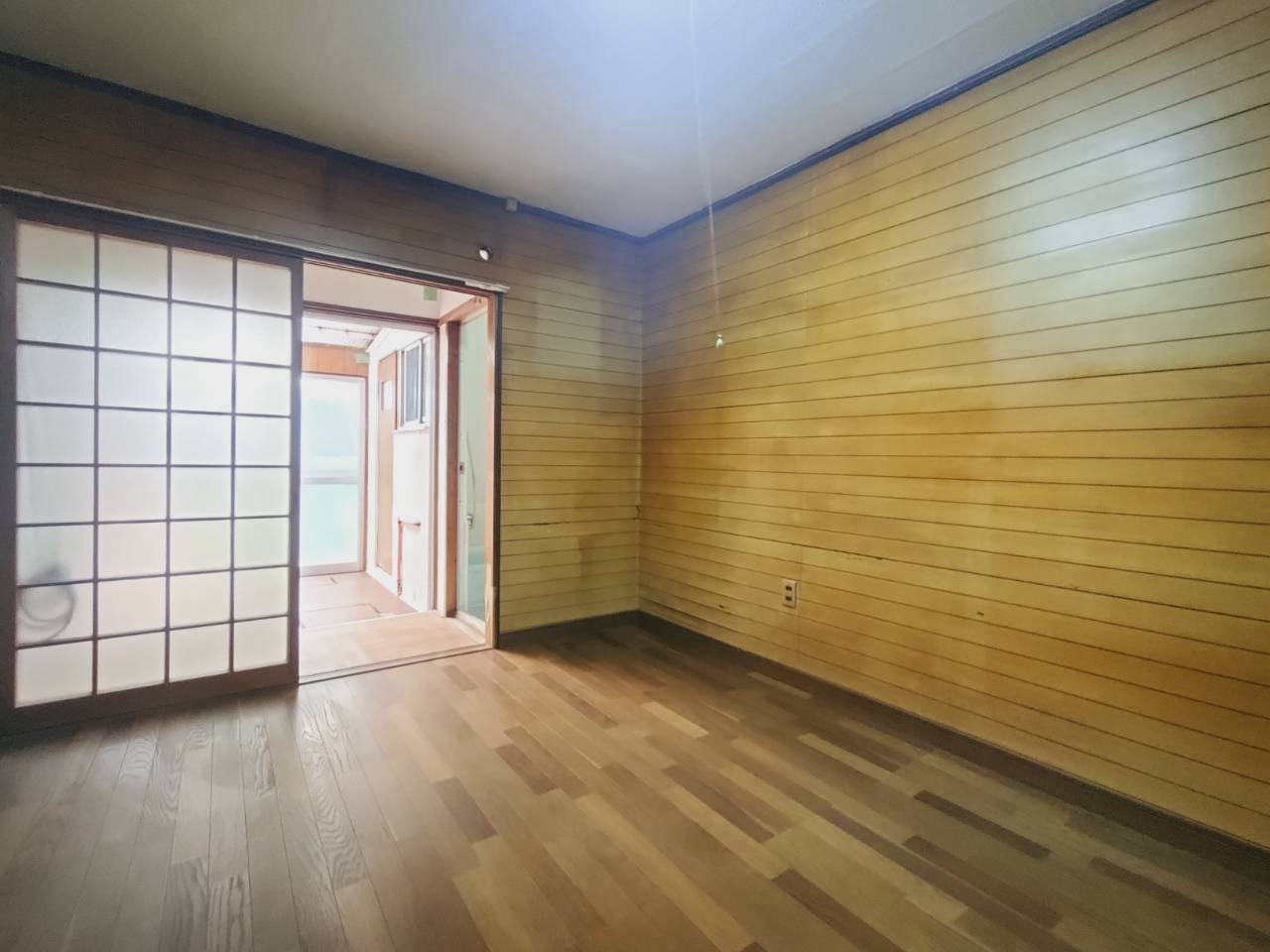 ＪＲ並河駅まで徒歩４分★リフォーム・リノベーション用物件★駐車１台可★亀岡市大井町並河2丁目の洋室|洋室