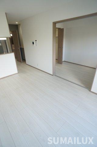 熊本市中央区渡鹿７丁目の賃貸マンションの居間・リビング