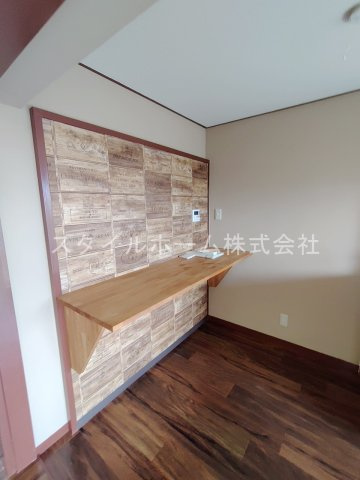 【内装】 | オレンジハイツ赤岩 | 別部屋写真です。
