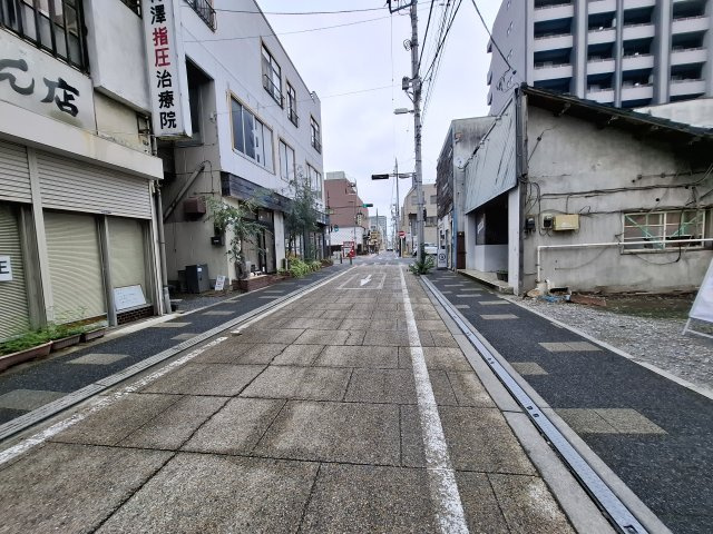 白銀町店舗併用住宅！