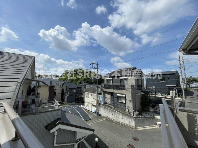 善根寺町1丁目中古戸建の居間・リビング|ご家族でゆったりくつろげる空間です！