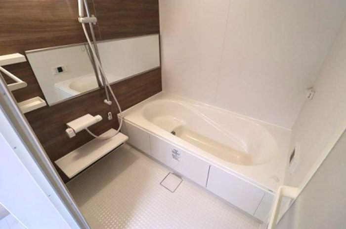 クレッセントコートの浴室
