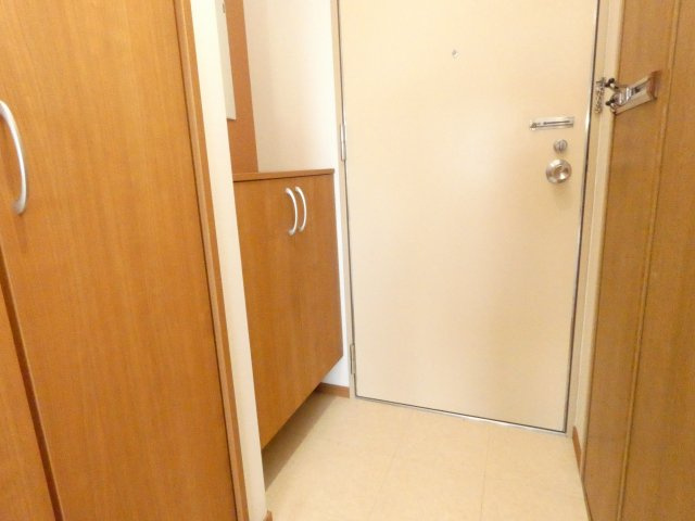 学園西カレッジハイツの玄関|学園西カレッジハイツ