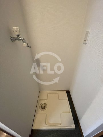 メゾン西梅田の設備|メゾン西梅田　洗濯機置場