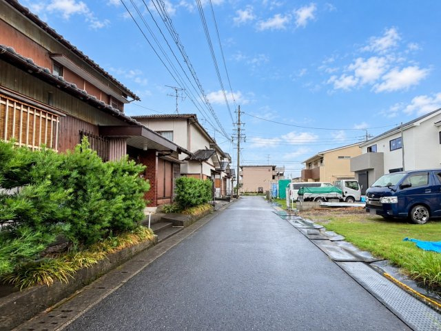 新築戸建　大垣市津村町　全2区画分譲の前面道路含む現地写真|「現地（2026年9月8日）撮影」　
■前面道路　
■ヤマダ不動産　株式会社リライフ